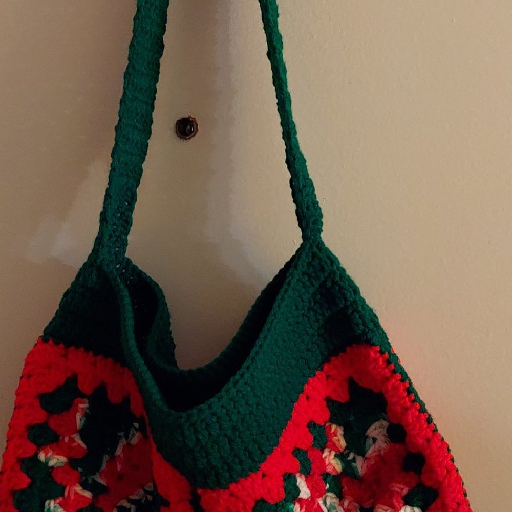 Green Top Holiday Tote, Hand Crocheted, 11 inches deep, 16 inches wide